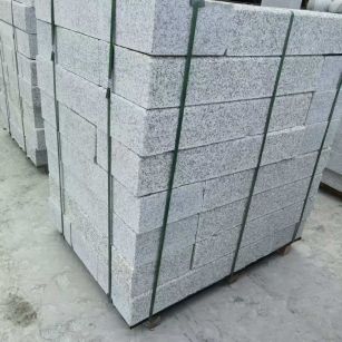 湛江 芙蓉白火烧两面路沿石