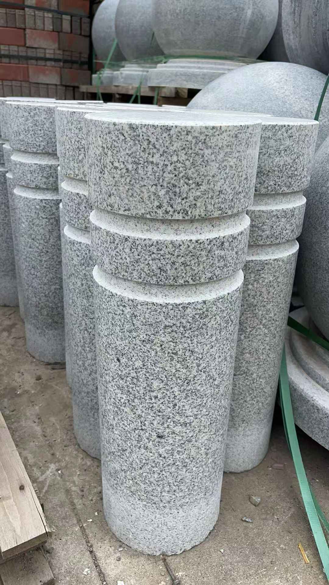 湛江 芝麻白花岗岩挡车柱、隔离柱多少钱