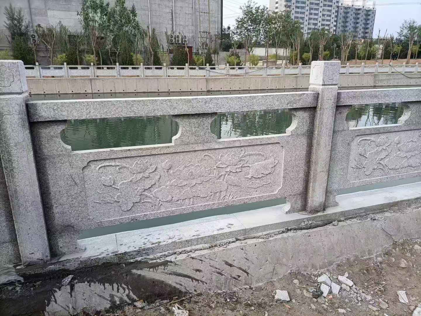 湛江 芙蓉白大花桥梁、河道，石材栏杆、围栏、护栏