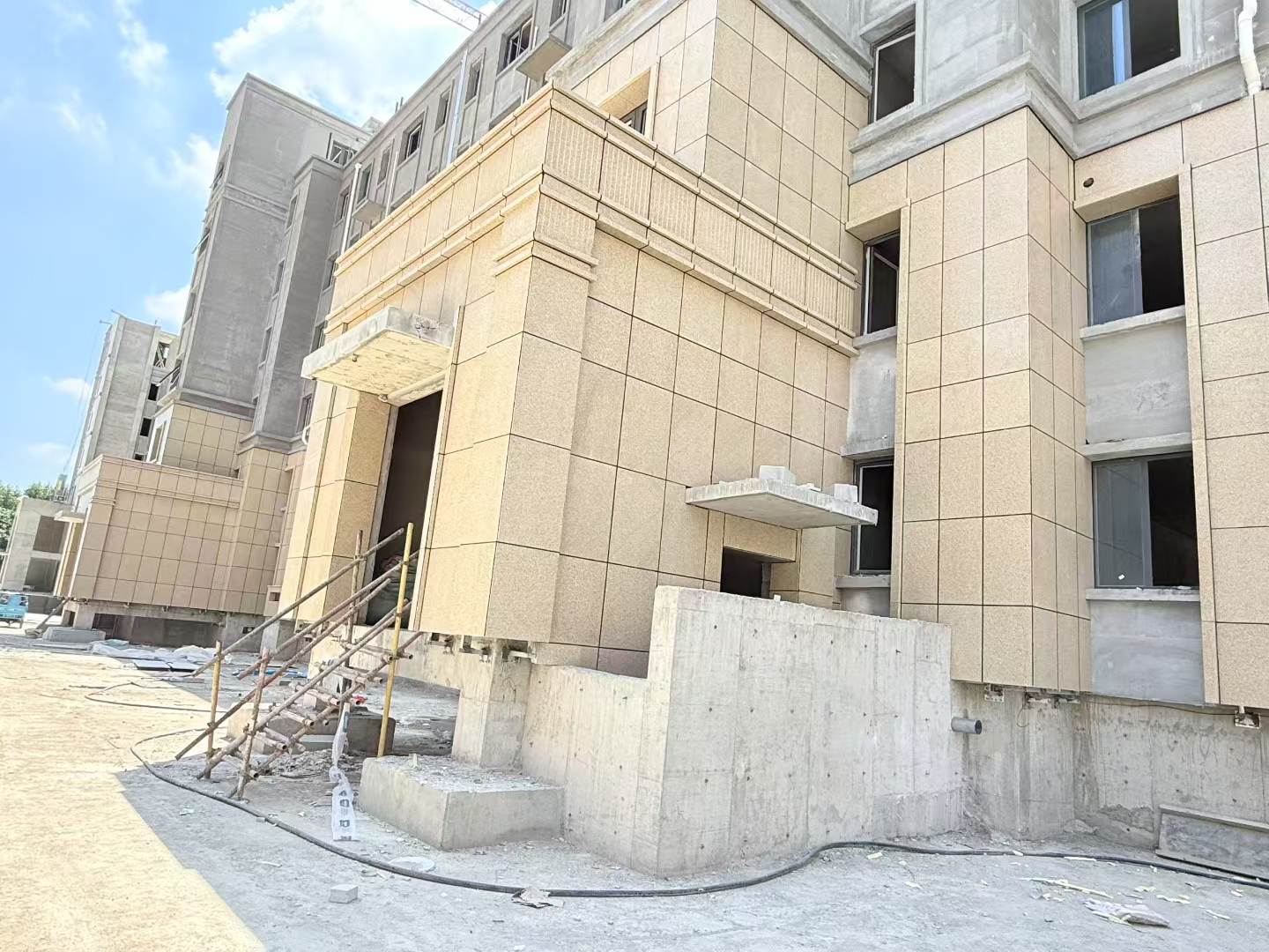 湛江 黄金麻干挂，工地实拍