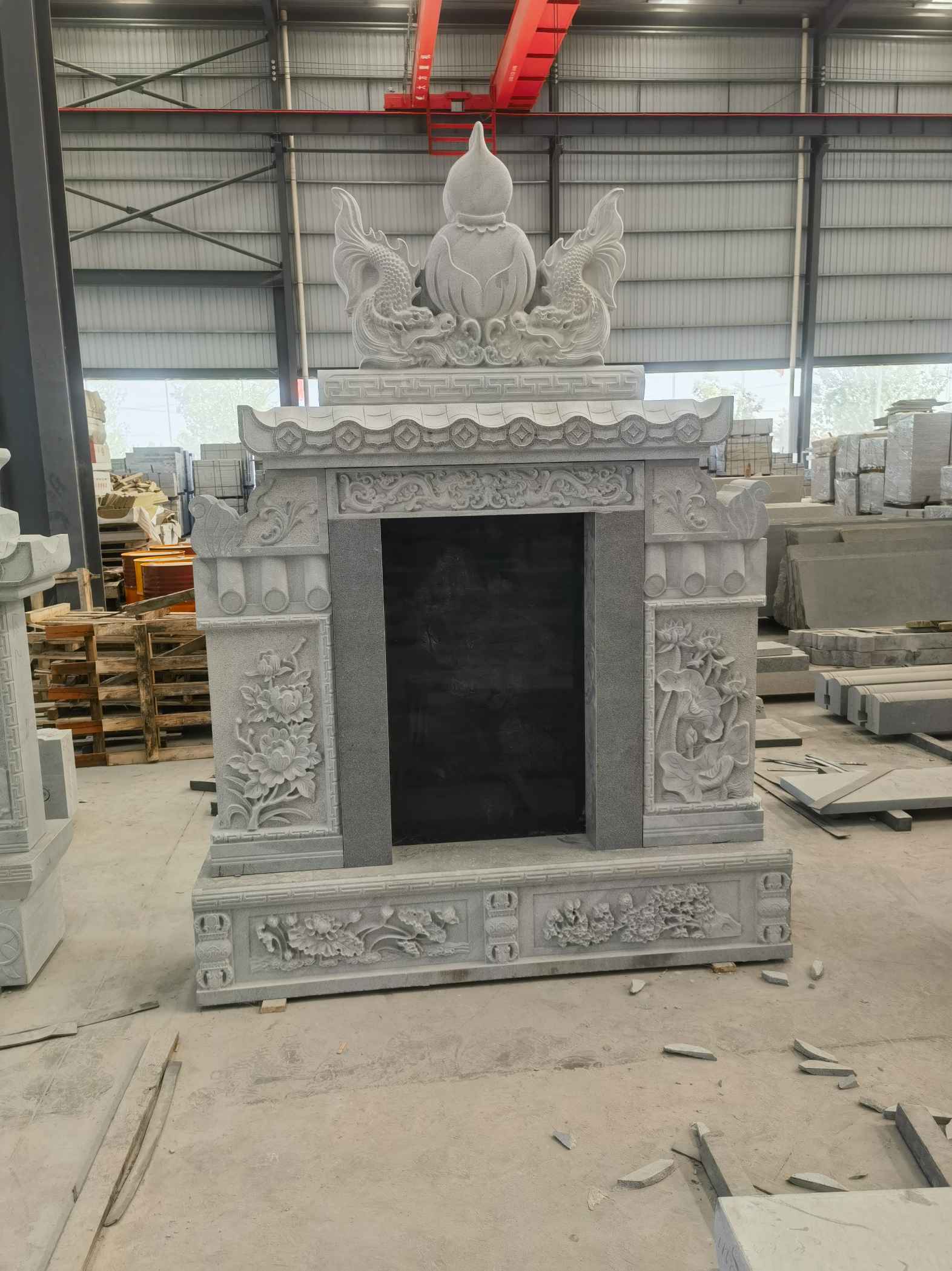 湛江 芝麻灰高档墓碑、土墓，一套也支持定做