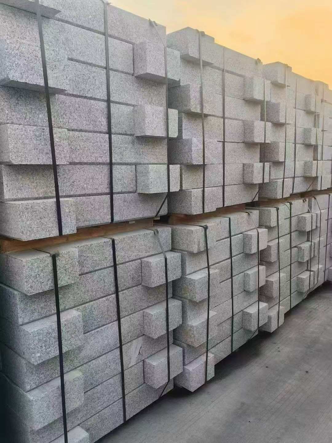 湛江 芝麻白路沿石