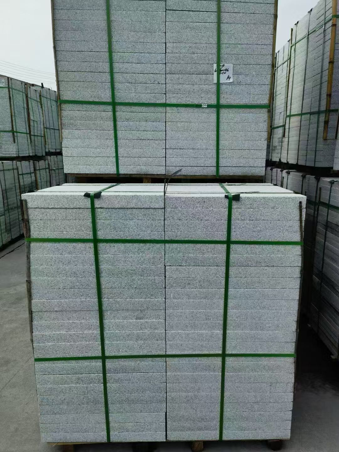 湛江 火烧面地铺石，街道广场园林市政工程板，1.8~5.0厚均有现货